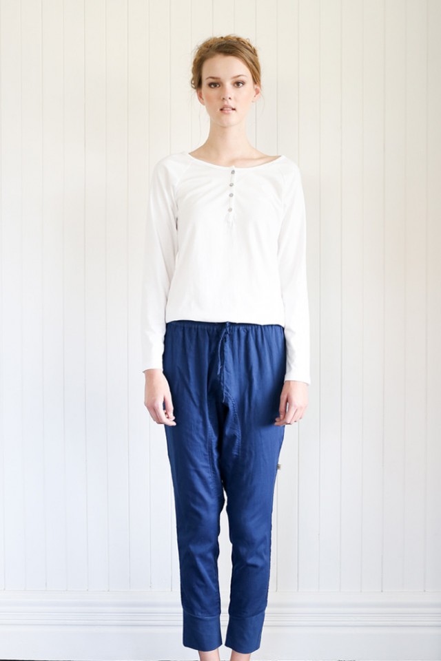 muslin_pant-Raglan_HenT_Milk_1024x1024