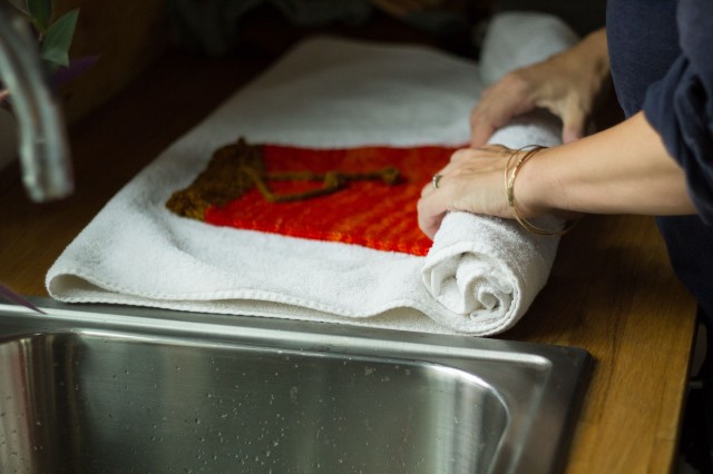 Hand Washing Wool with Anna Wallack of Misha & Puff